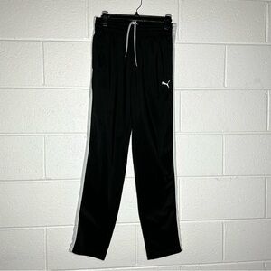 < Men’s Puma Black & White Sweats Size Medium >